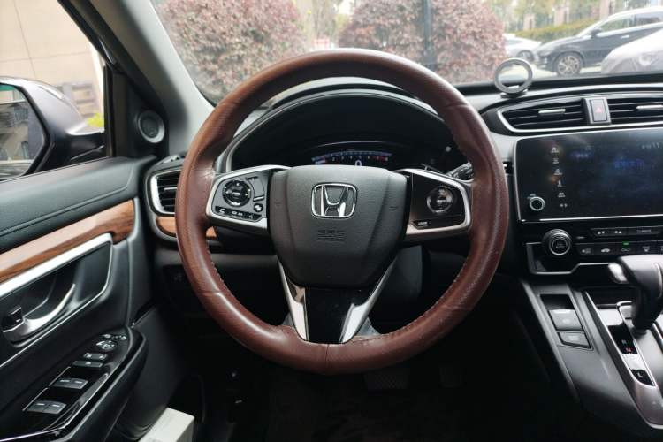 Used Honda CR-V 2019 Brilliant Edition Plus 240TURBO CVT Two-Wheel Drive Fashion Version China VI Emission Standard Steering Wheel