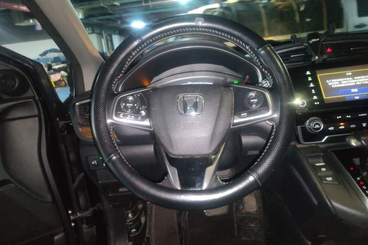 Used Honda CR-V 2019 240TURBO CVT 2WD Fashion Edition China VI Steering Wheel