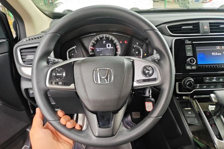 Used Honda CR-V 2019 240TURBO CVT 2WD Comfort Version China VI Emission Standard Steering Wheel