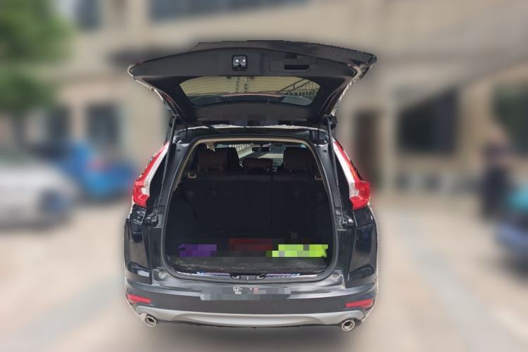 Used Honda CR-V 2019 Brilliant Edition 240TURBO CVT 2WD Comfort Version China VI Emission Standard Trunk
