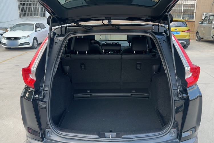 Used Honda CR-V 2019 240TURBO CVT 2WD Fashion Edition China V Trunk