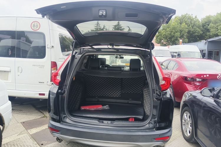 Used Honda CR-V 2019 240TURBO CVT 2WD Fashion Edition China V Trunk