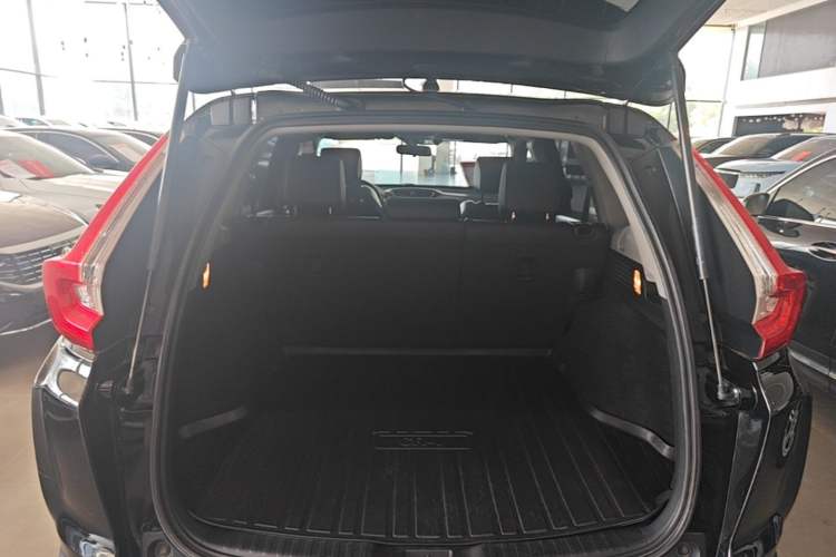 Used Honda CR-V 2019 Brilliant Edition Plus 240TURBO CVT Two-Wheel Drive Fashion Version China VI Emission Standard Trunk