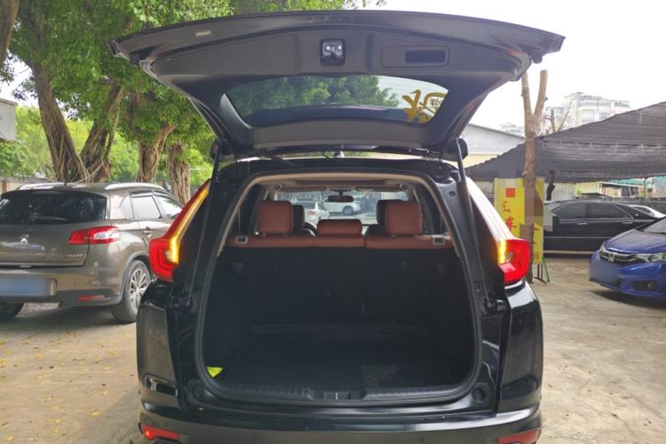 Used Honda CR-V 2019 240TURBO CVT 2WD Comfort Version China VI Emission Standard Trunk