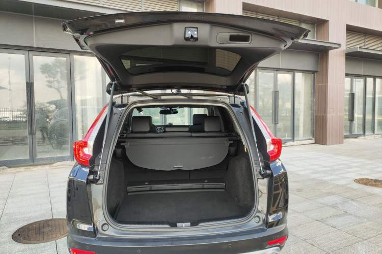 Used Honda CR-V 2019 240TURBO CVT 2WD Fashion Edition China VI Trunk