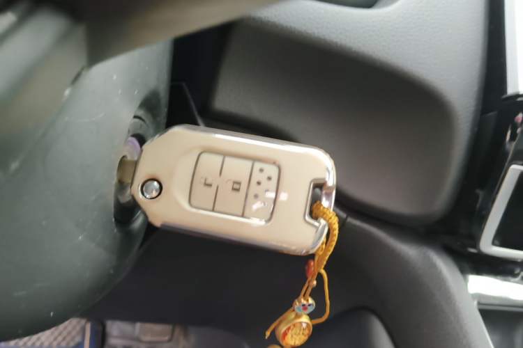 Used Honda CR-V 2019 240TURBO CVT 2WD Comfort Version China V Vehicle Key