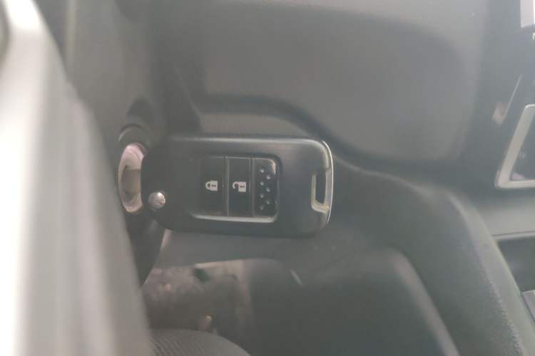 Used Honda CR-V 2019 240TURBO CVT 2WD Comfort Version China V Vehicle Key