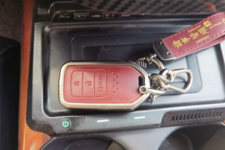 Used Honda CR-V 2019 240TURBO CVT 2WD Fashion Edition China VI Vehicle Key