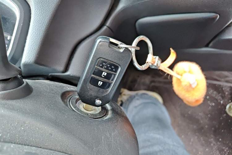 Used Honda CR-V 2019 240TURBO CVT 2WD Comfort Version China VI Emission Standard Vehicle Key