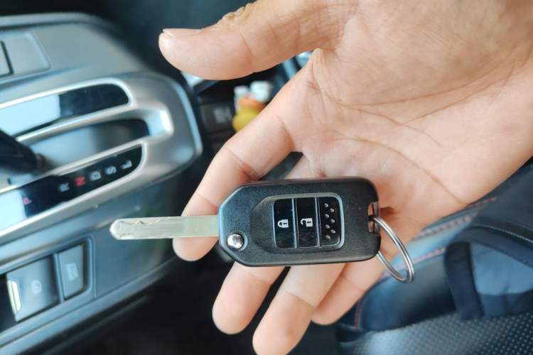 Used Honda CR-V 2019 240TURBO CVT 2WD Comfort Version China V Vehicle Key
