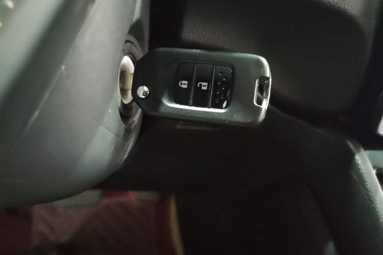Used Honda CR-V 2019 Brilliant Edition 240TURBO CVT 2WD Comfort Version China VI Emission Standard Vehicle Key
