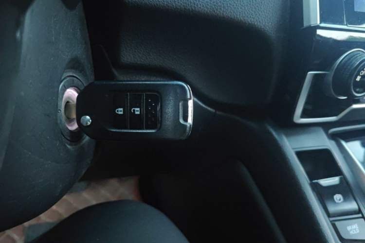 Used Honda CR-V 2019 240TURBO CVT 2WD Comfort Version China VI Emission Standard Vehicle Key