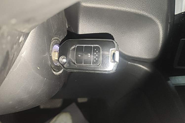 Used Honda CR-V 2019 240TURBO CVT 2WD Comfort Version China V Vehicle Key
