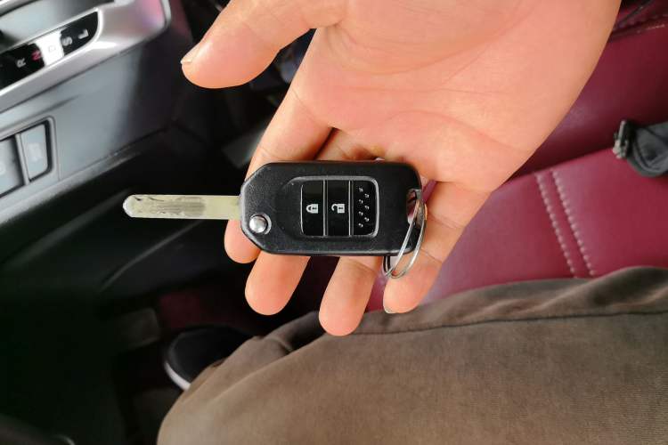 Used Honda CR-V 2019 240TURBO CVT 2WD Comfort Version China VI Emission Standard Vehicle Key