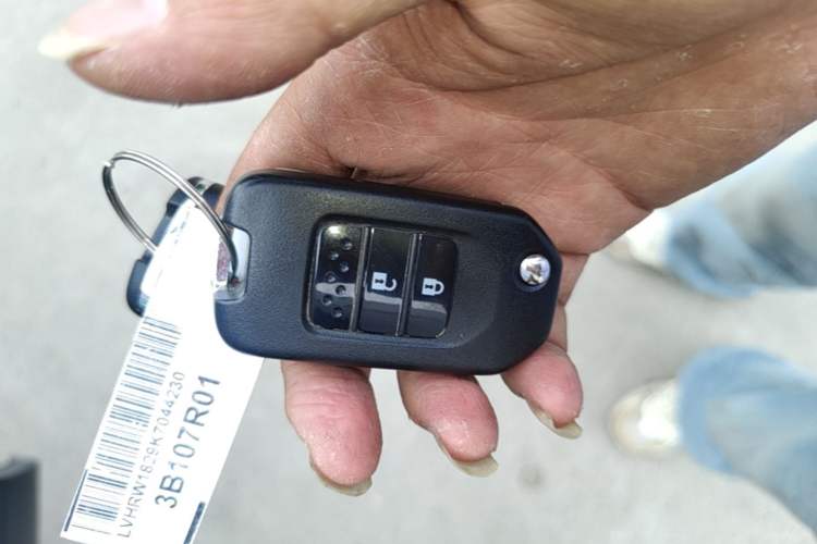 Used Honda CR-V 2019 240TURBO CVT 2WD Comfort Version China VI Emission Standard Vehicle Key