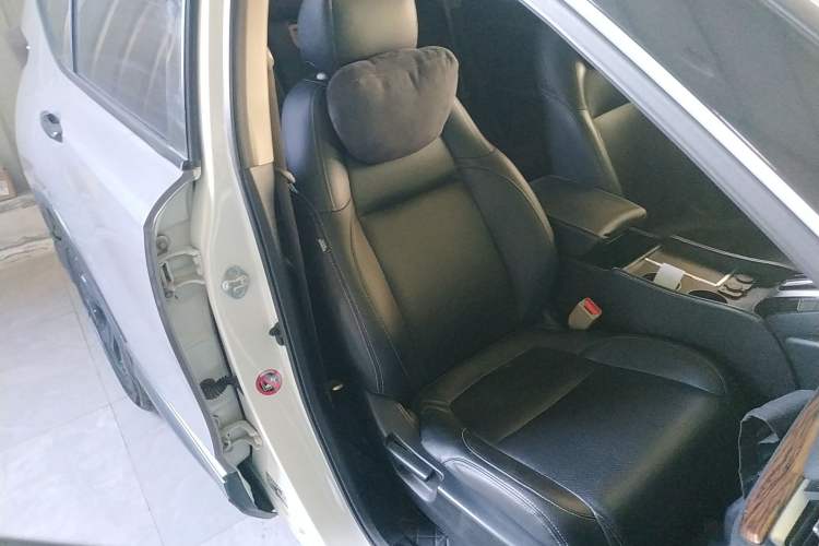 Used Honda CR-V 2019 240TURBO CVT 2WD Comfort Version China VI Emission Standard Right Front Seat