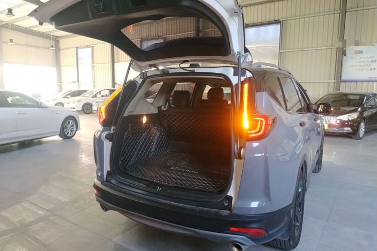 Used Honda CR-V 2019 240TURBO CVT 2WD Comfort Version China VI Emission Standard Trunk
