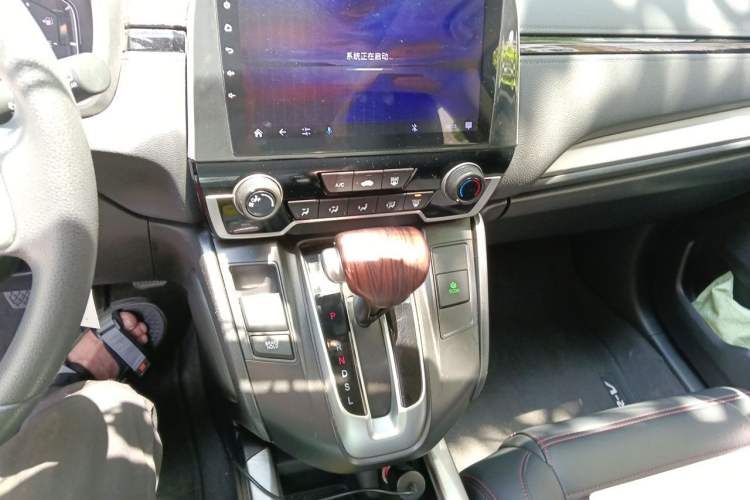 Used Honda CR-V 2019 Brilliant Edition 240TURBO CVT 2WD Comfort Version China VI Emission Standard Audio And AC Panel