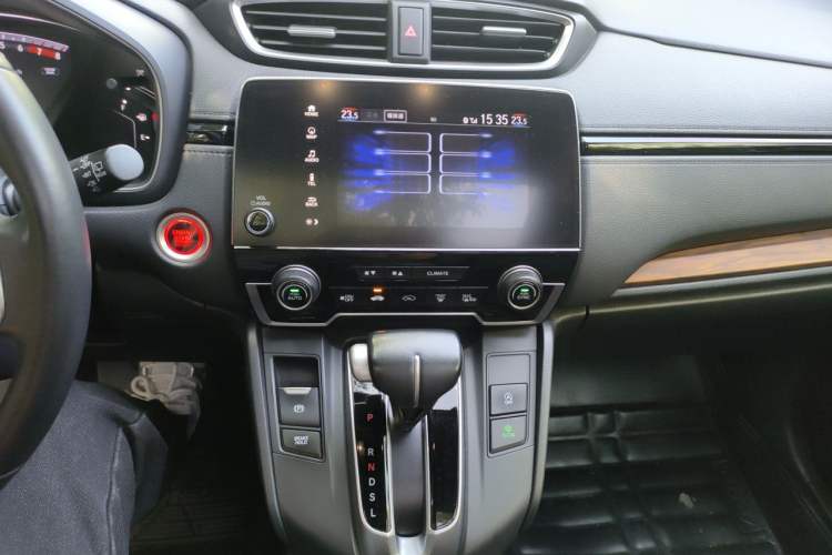 Used Honda CR-V 2019 240TURBO CVT 2WD Fashion Edition China V Audio And AC Panel