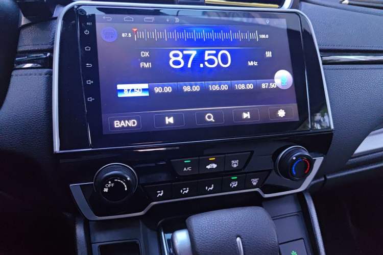 Used Honda CR-V 2019 240TURBO CVT 2WD Comfort Version China V Audio And AC Panel