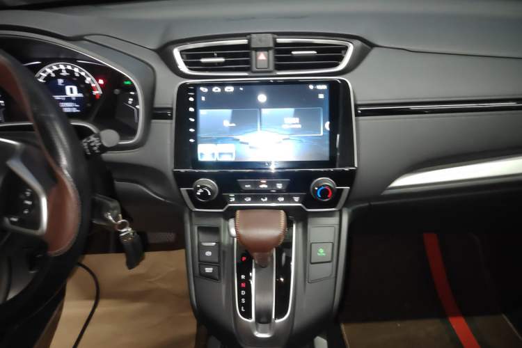 Used Honda CR-V 2019 Brilliant Edition 240TURBO CVT 2WD Comfort Version China VI Emission Standard Audio And AC Panel