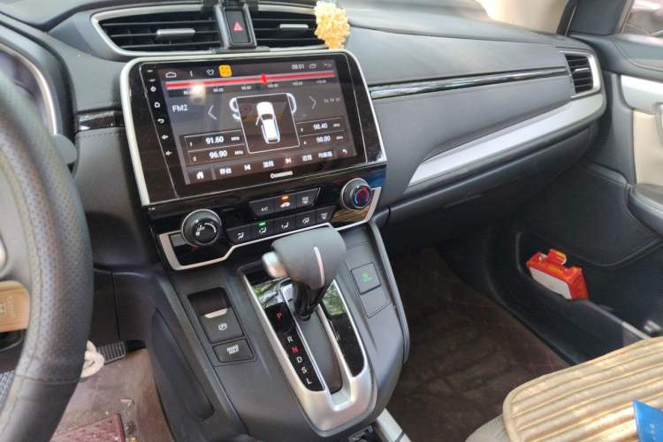 Used Honda CR-V 2019 Brilliant Edition 240TURBO CVT 2WD Comfort Version China VI Emission Standard Audio And AC Panel