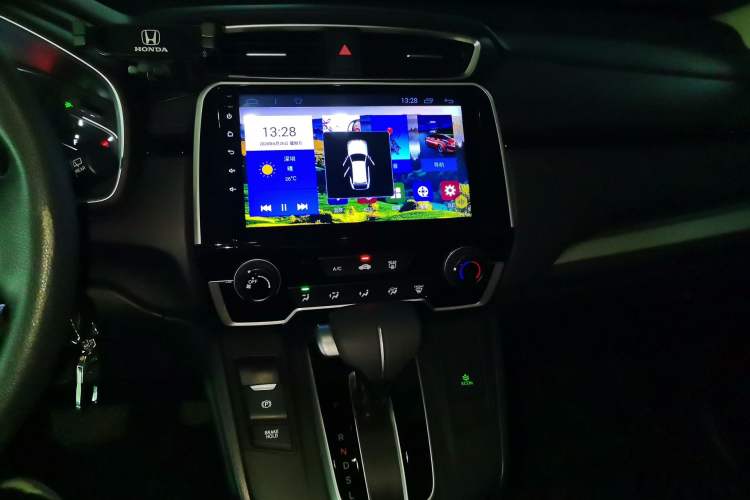 Used Honda CR-V 2019 Brilliant Edition 240TURBO CVT 2WD Comfort Version China VI Emission Standard Audio And AC Panel