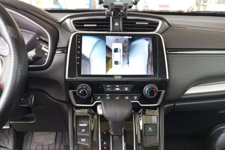Used Honda CR-V 2019 Brilliant Edition 240TURBO CVT 2WD Comfort Version China VI Emission Standard Audio And AC Panel