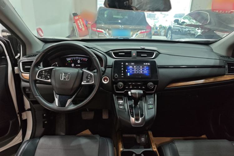 Used Honda CR-V 2019 240TURBO CVT 2WD Fashion Edition China V Center Console