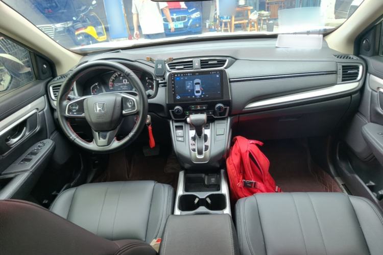Used Honda CR-V 2019 240TURBO CVT 2WD Comfort Version China VI Emission Standard Center Console