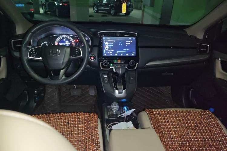 Used Honda CR-V 2019 240TURBO CVT 2WD Comfort Version China V Center Console