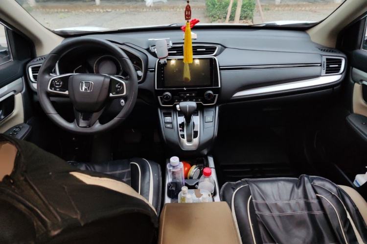 Used Honda CR-V 2019 Brilliant Edition 240TURBO CVT 2WD Comfort Version China VI Emission Standard Center Console