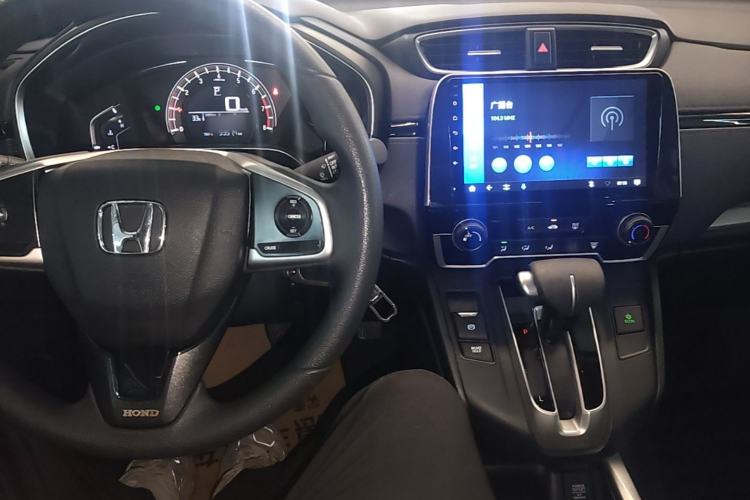 Used Honda CR-V 2019 Brilliant Edition 240TURBO CVT 2WD Comfort Version China VI Emission Standard Center Console