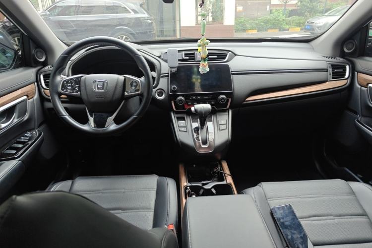 Used Honda CR-V 2019 Brilliant Edition Plus 240TURBO CVT Two-Wheel Drive Fashion Version China VI Emission Standard Center Console