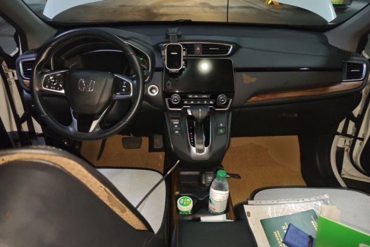Used Honda CR-V 2019 240TURBO CVT 2WD Fashion Edition China VI Center Console