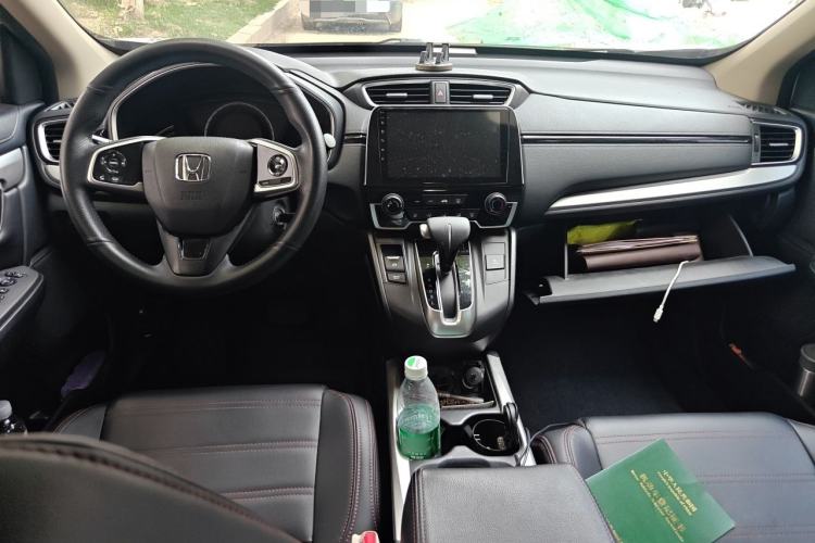 Used Honda CR-V 2019 240TURBO CVT 2WD Comfort Version China VI Emission Standard Center Console