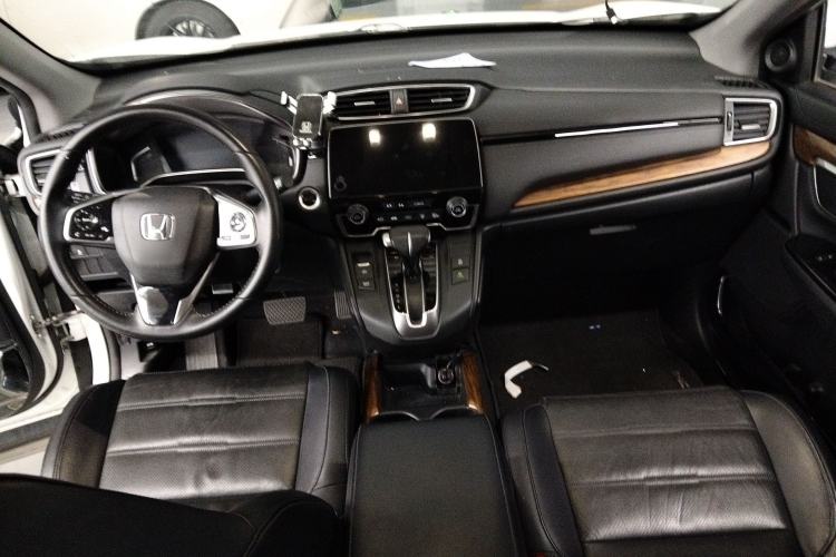 Used Honda CR-V 2019 240TURBO CVT 2WD Fashion Edition China VI Center Console