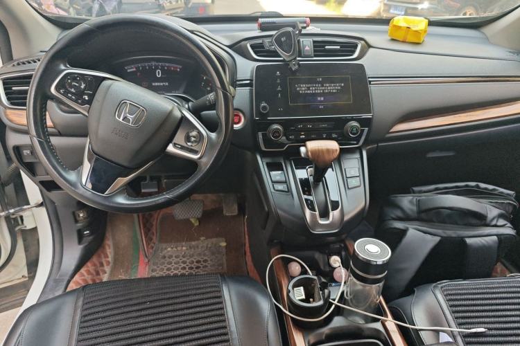 Used Honda CR-V 2019 240TURBO CVT 2WD Fashion Edition China VI Center Console