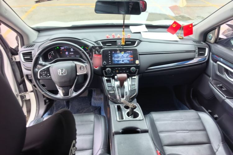 Used Honda CR-V 2019 240TURBO CVT 2WD Fashion Edition China V Center Console