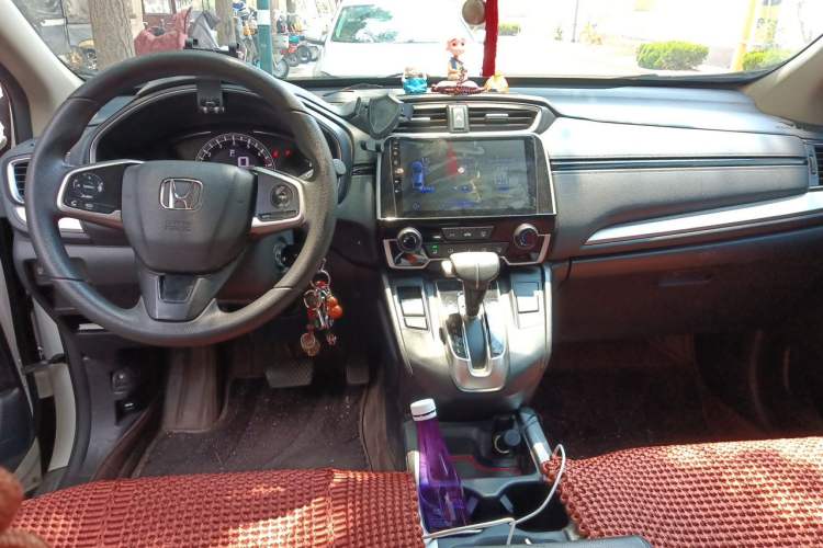 Used Honda CR-V 2019 240TURBO CVT 2WD Comfort Version China VI Emission Standard Center Console