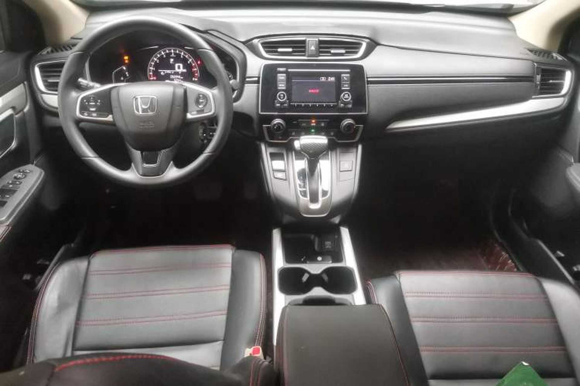 Used Honda CR-V 2019 240TURBO CVT 2WD Comfort Version China VI Emission Standard Center Console
