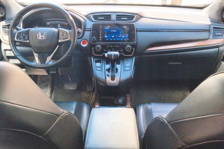 Used Honda CR-V 2019 240TURBO CVT 2WD Fashion Edition China V Center Console