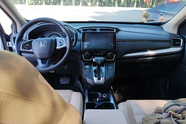 Used Honda CR-V 2019 240TURBO CVT 2WD Comfort Version China V Center Console