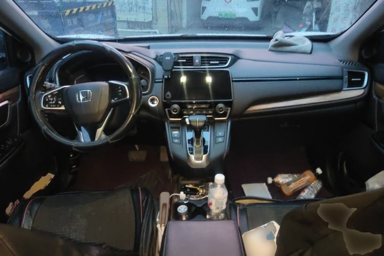 Used Honda CR-V 2019 240TURBO CVT 2WD Fashion Edition China V Center Console
