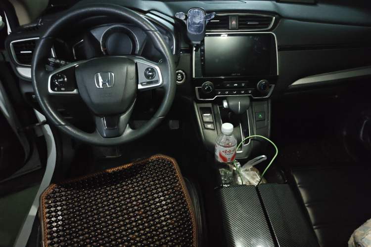 Used Honda CR-V 2019 Brilliant Edition 240TURBO CVT 2WD Comfort Version China VI Emission Standard Center Console