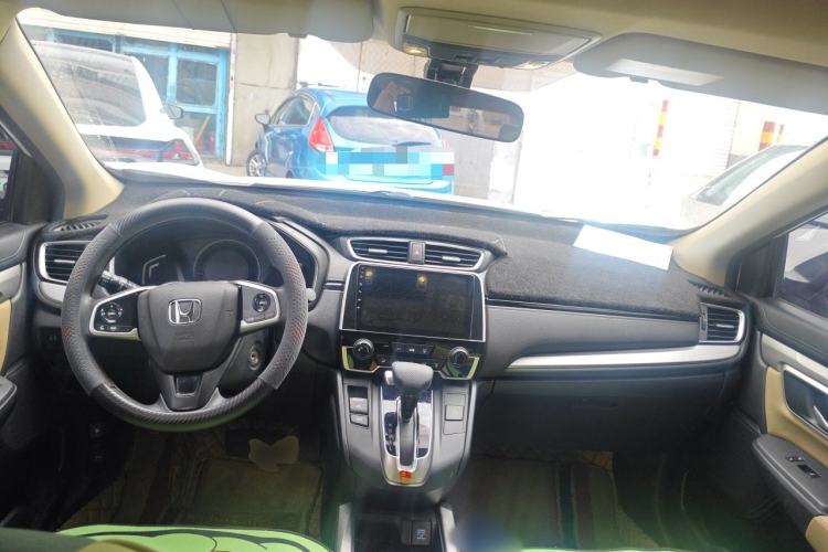 Used Honda CR-V 2019 240TURBO CVT 2WD Comfort Version China V Center Console
