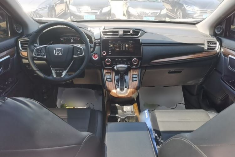 Used Honda CR-V 2019 240TURBO CVT 2WD Fashion Edition China V Center Console