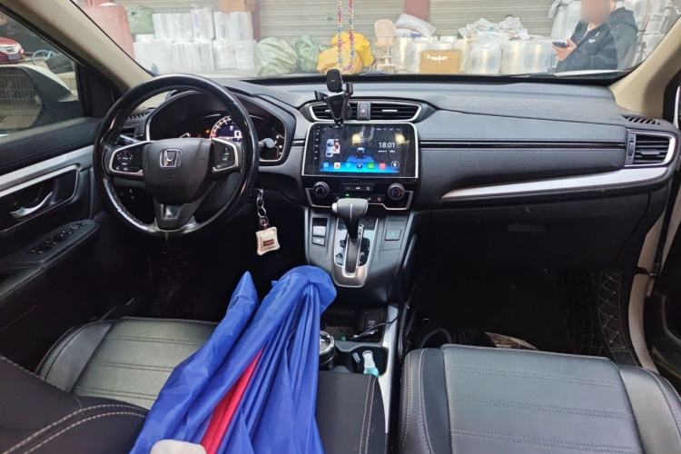 Used Honda CR-V 2019 Brilliant Edition 240TURBO CVT 2WD Comfort Version China VI Emission Standard Center Console