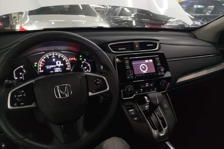 Used Honda CR-V 2019 240TURBO CVT 2WD Comfort Version China VI Emission Standard Center Console