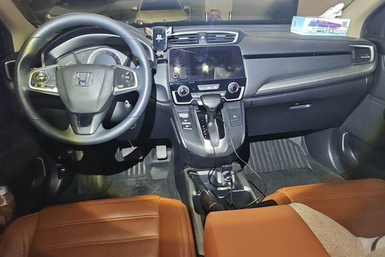 Used Honda CR-V 2019 Brilliant Edition 240TURBO CVT 2WD Comfort Version China VI Emission Standard Center Console